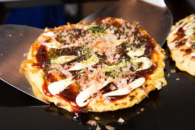 [1 Group Only] Tokyo Shinjuku Food Tour for Family - Guides who shape the evening