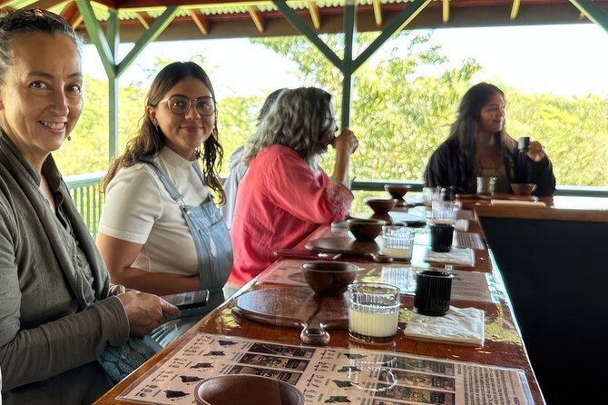 10 Bar Hawaiian Craft Chocolate Tasting Experience - Cacao Tea and Brewing Chocolate