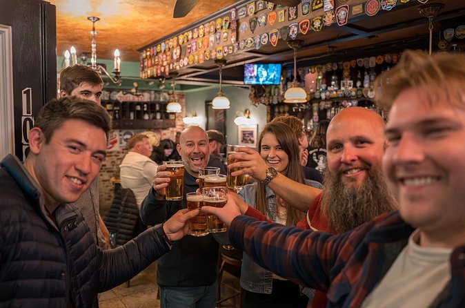 2 Hour Historic Pub Crawl in Boston - What the guides add to the evening