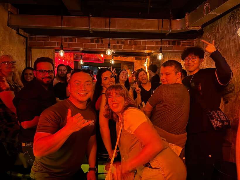 4-Hour Shanghai Pub Crawl (bars & nightclub hopping) - Key points for deciding quickly