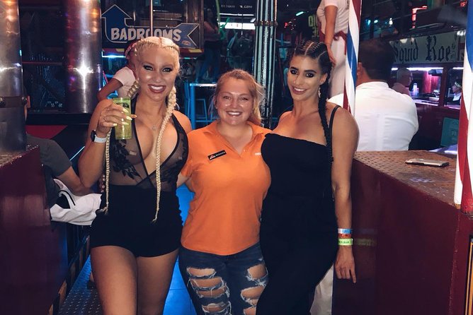 All you can drink- Club Crawl Los Cabos - Communication, Dress, and Group Size