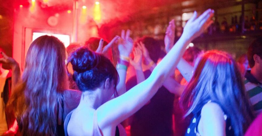 Amsterdam: City Center Bar Crawl and Nightlife Experience - Starting the night with shots at 8:30 PM