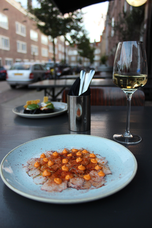 Amsterdam: High Wine at wine bar Paskamer, 3-rounds - Three glasses, three small lessons in De Pijp