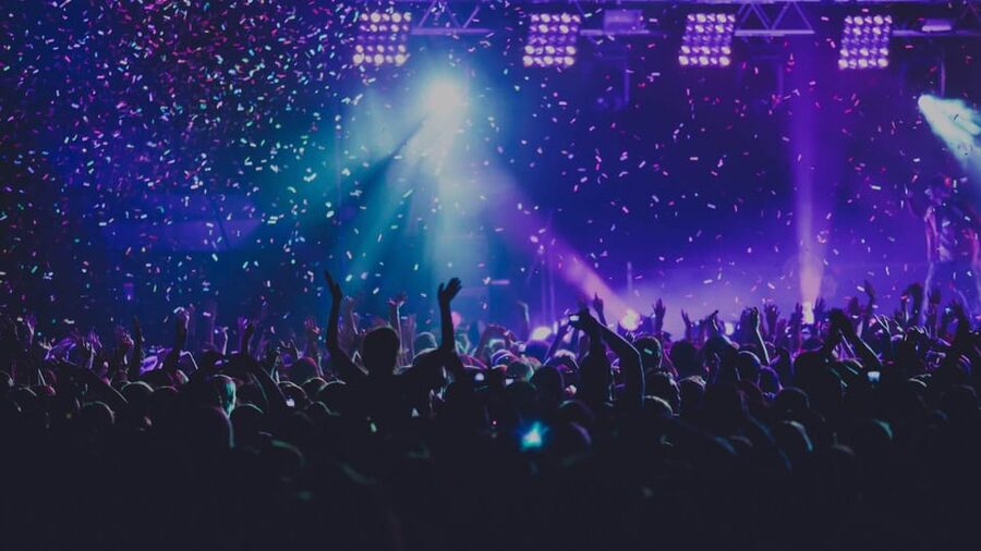 Amsterdam: Nightlife Ticket with Champagne and Cruise - How the Amsterdam Nightlife Ticket works