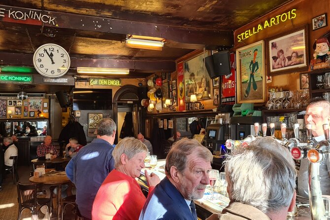 Antwerp Pub Crawl - Hoogstraat and the small-room music atmosphere
