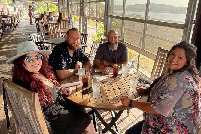 Austin Lake Travis Barge Crawl Bar Hopping Tour by Boat - Why the small 10-person boat matters