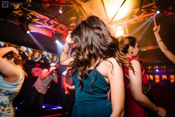 Baku Night Life Experience (All inclusive) - Timing, transport, and practical comfort