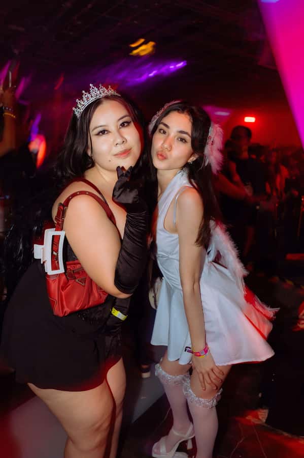 Bangkok: Bar and Club Crawl - From a cocktail bar to four Bangkok venues