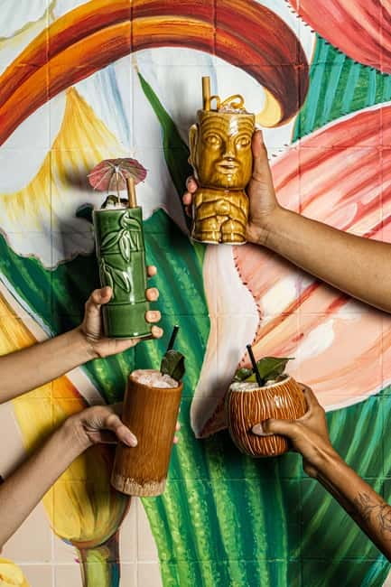 Bangkok: Bar.Yard Rooftop Bar Kimpton Maa-Lai F&B Packages - How the visit is likely to unfold