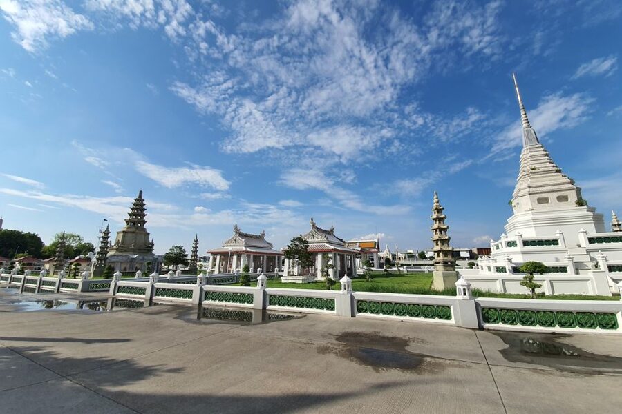 Bangkok: Historical Temples Tour & Hidden Bar at Sunset - Why this Bangkok evening tour works