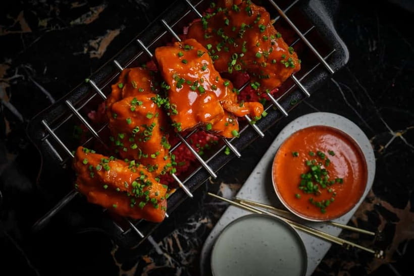 Bangkok: Penthouse Bar+Grill Rooftop at Park Hyatt level 36 - Service and the small-group format