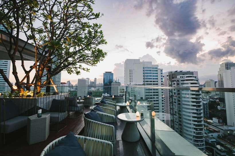 Bangkok: Sky on 20 Rooftop Bar With Free Flow Drinks - Who will enjoy Sky on 20 most