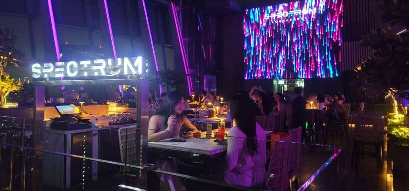 Bangkok: Soi Cowboy, Nana, Soi 11, Rooftops, Clubs & Go Go’s - Why this Bangkok nightlife tour works