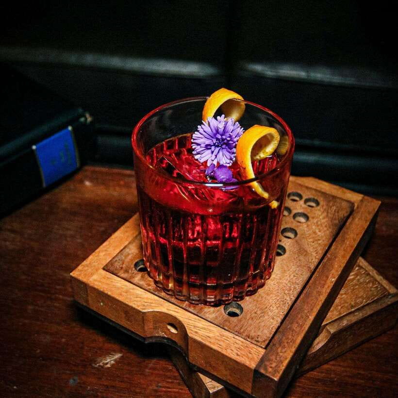Bangkok: The Speakeasy Rooftop Bar At Hotel Muse - Practical details before you reserve