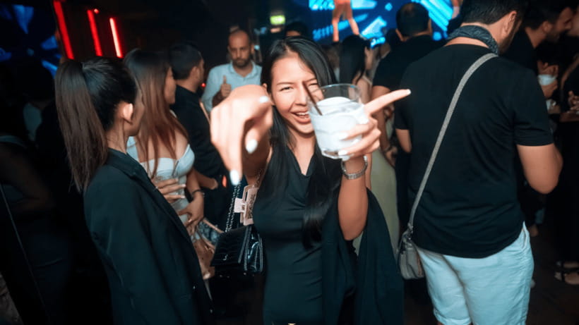 Bangkok: The Speakeasy, Rooftop & Iconic Venues Pub Crawl - What $31 really buys you