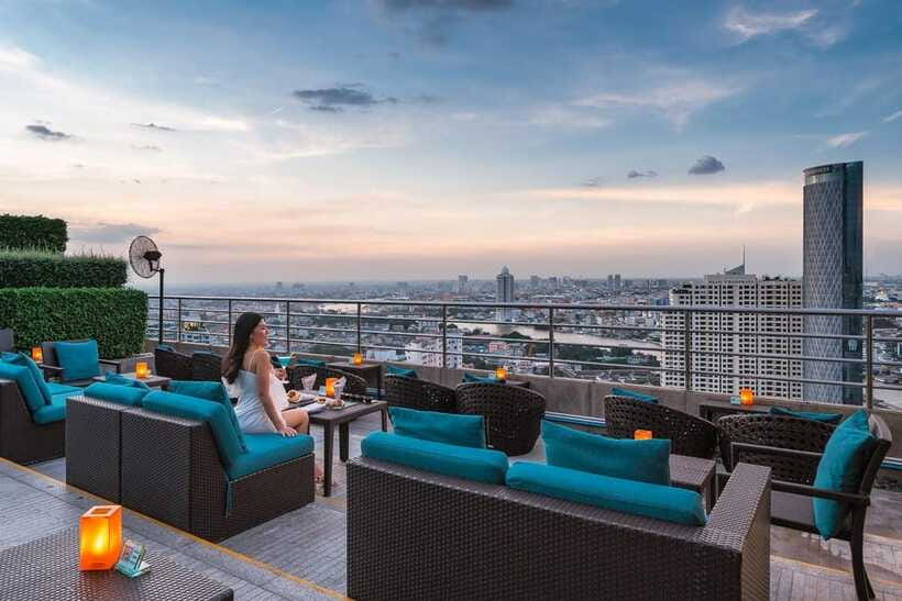 Bangkok: ThreeSixty Rooftop Bar at Millennium Hilton - Indoor comfort or open-air photographs