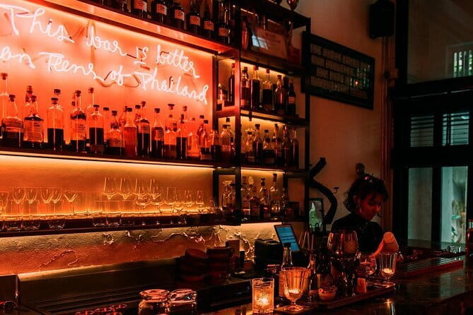 Bangkok Tuk Tuk Night Tour with food & drinks in Siam & Silom - Timing, cancellation, and practical planning