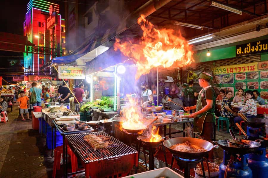 Bangkok: TUK TUK Tour Night Life Private with Hotel Pick Up - Key points to know before booking
