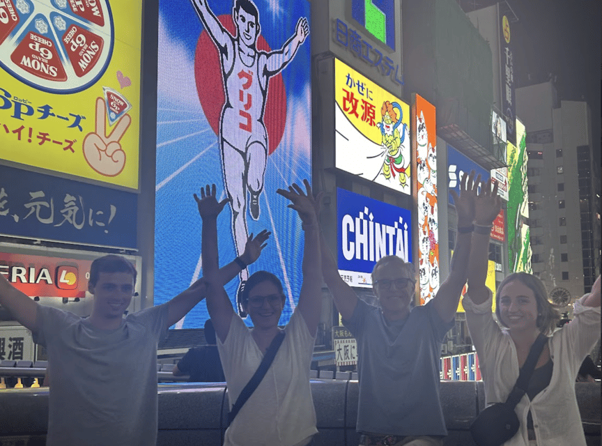 Bar hopping: Create lasting memories with TOMODACHI guides! - Why the small group matters
