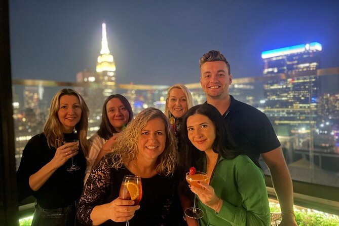 Bar, Lounge and Rooftop Tour NYC - Starting at 825 8th Avenue
