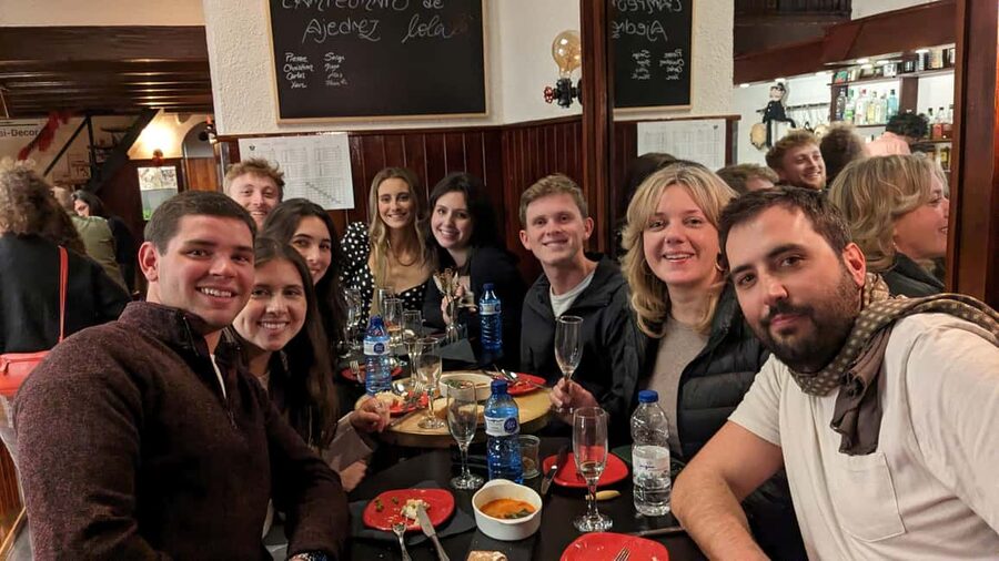 Barcelona: Hidden Bars and Authentic Tapas Journey - Who will enjoy this neighborhood food walk?