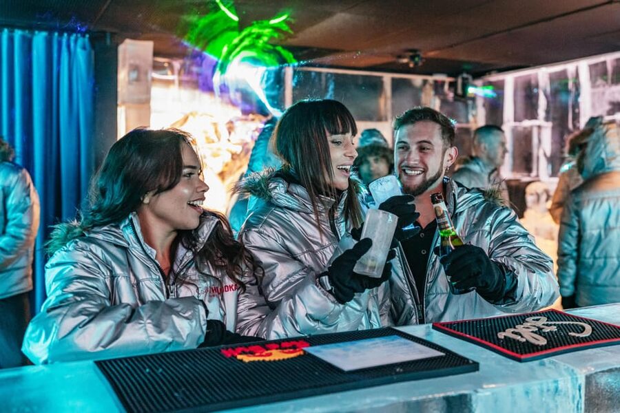 Barcelona: Icebar experience, located at the beach !! - Key points at a glance