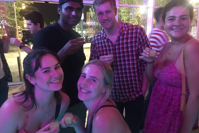 Barcelona Pub Crawl by KING -The Best Party tour & VIP Club Entry - The practical side of a late night