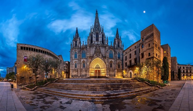 Barcelona speakeasy tapas pub crawl with hidden bars - Key points to know before you book