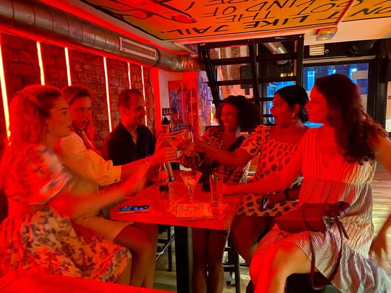 Belgrade: Bar Pub Club Crawl with 1 Hour Unlimited Drinks - Why this Belgrade crawl works for a first night