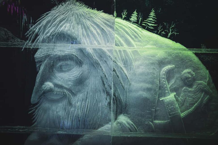 Bergen: Magic Ice Bar Entry Ticket with Welcome Drink - Entering Bergen’s sub-zero art room