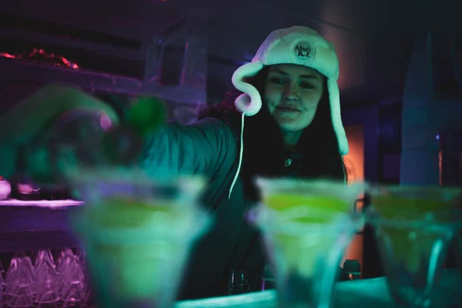 Bergen: Magic Ice Bar Entry Ticket with Welcome Drink - The ice bar and its signature drink