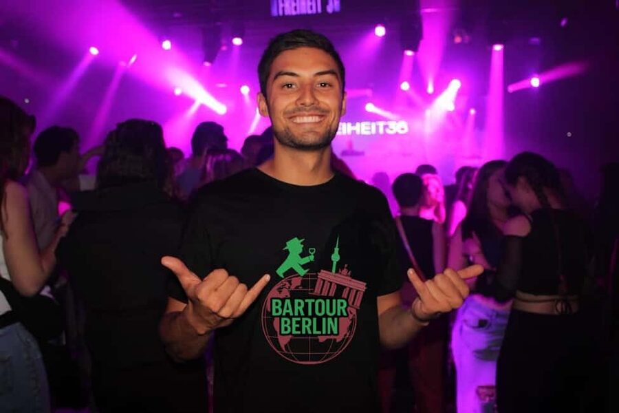 Berlin Club Culture: Experience 3 Iconic Clubs in One Night - Meeting the group before the first club