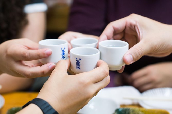 Best of Shinjuku: Izakaya Food Tour (4 Stops, 14+ Tastings) - How the guides shape the evening