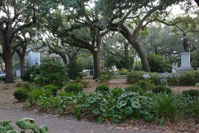 Bloody Murder Savannah Pub Crawl - How the stories differ from a standard ghost tour
