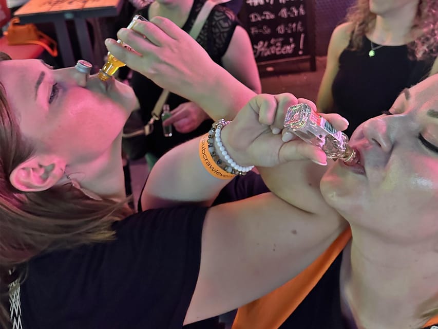 Bremen: Private pub crawl with insider-guide & free shots - Language, group size, and who will enjoy it most