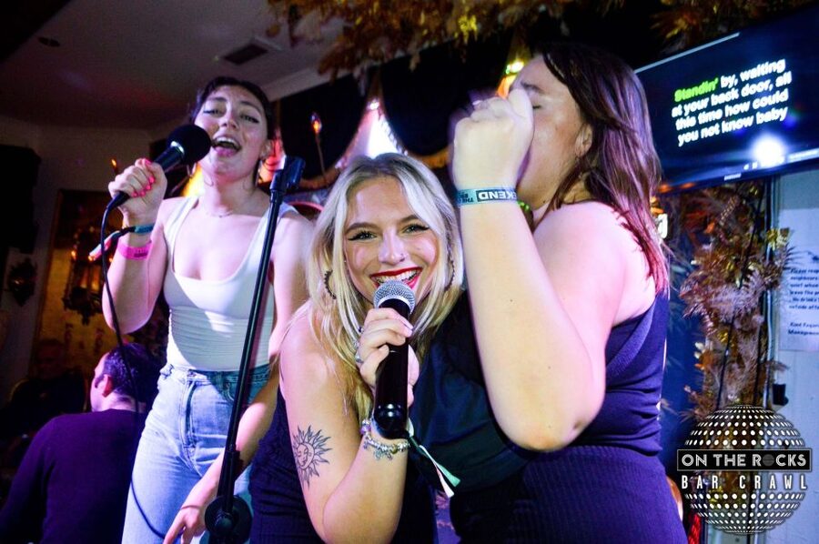 Brighton Bar Crawl: 5+ Venues, Free Shots, Free Club Entry - The final club and the value of queue jump access