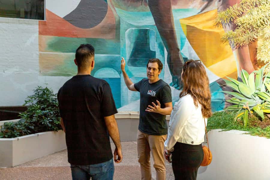 Brisbane: Small Bars and Street Art Tour with a Drink - Key points at a glance