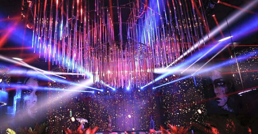 Bucharest: VIP Dining, Limo Ride & Clubbing - The final club and the real budget question
