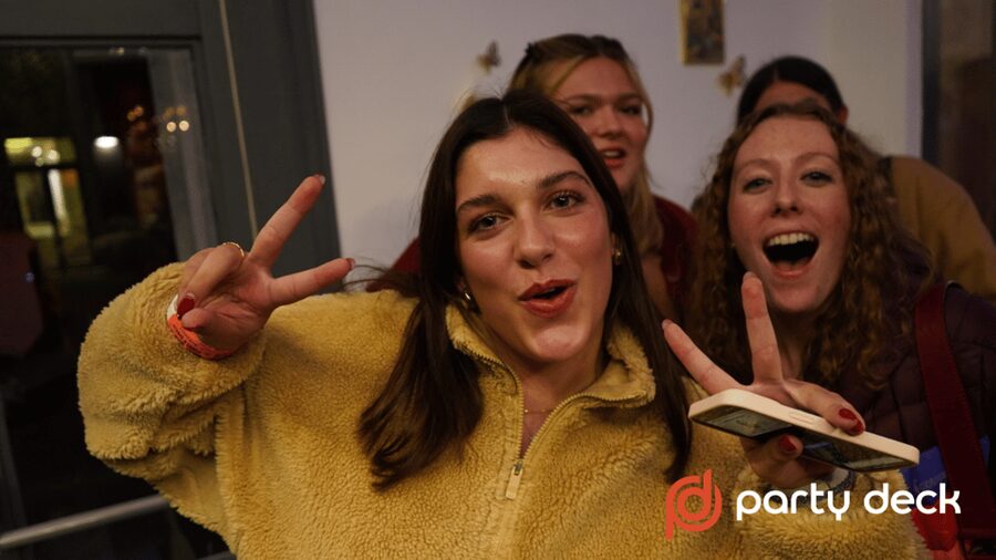 Budapest: Guided Pub Tour to Ruin Bars with Games & 6 Shots - The optional €20 open bar