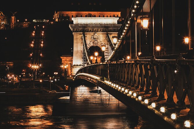 Budapest Night Tour with Drinks, Ruin Bars and Club - What kind of Budapest night is this?