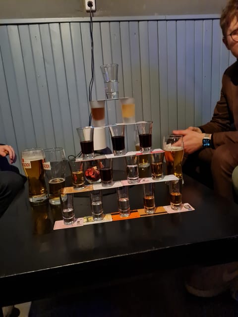 Budapest: Private, Personalized Pub Crawl, 3 drinks included - Why a private Budapest pub crawl can work better