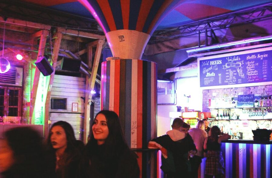 Budapest: Ruin Bar Tour - Learning how the ruin-pub idea began