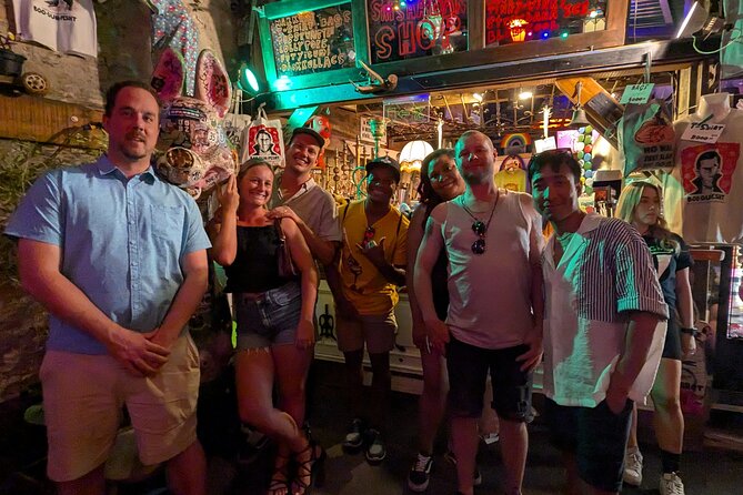 Budapest Vibe: Ruin Bars, Street Art and Culture Tour - Lángos on Wesselényi Street