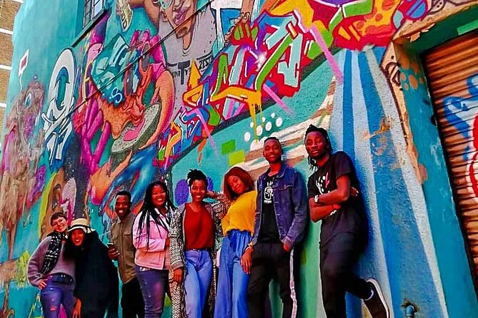 Cape Town Hostel Pub Crawl & LinkUps - Group size, timing, and practical comfort
