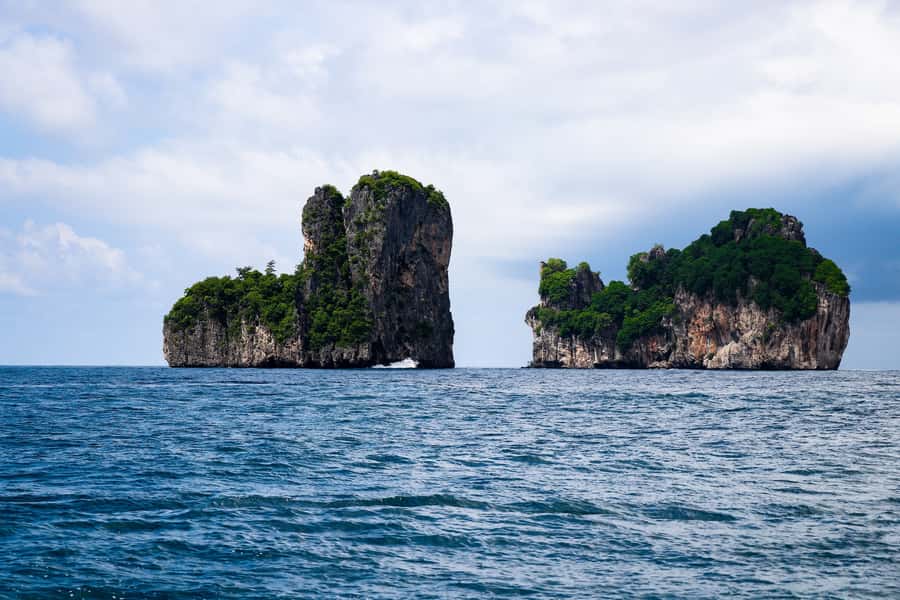 Cartagena: 5 Islands Boat Tour with Lunch, Snorkeling, & Bar - What the $159 price really covers