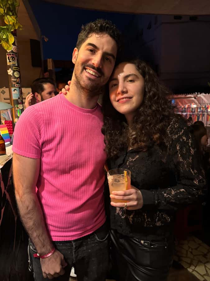 CDMX LGBT Tour: 3 Clubs + Drinks + Ride + Host - Third stop: one hour with the evening’s big finish
