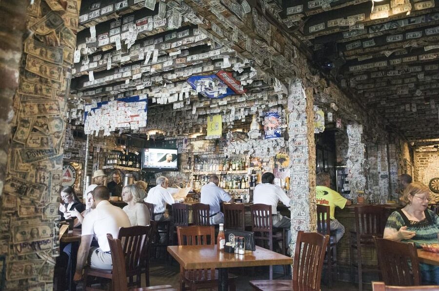 Charleston Bachelorette Pub Crawl - Key Points at a Glance