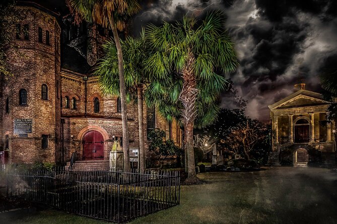 Charleston’s Spirits & Spirits Haunted Pub Crawl - Key details before you book