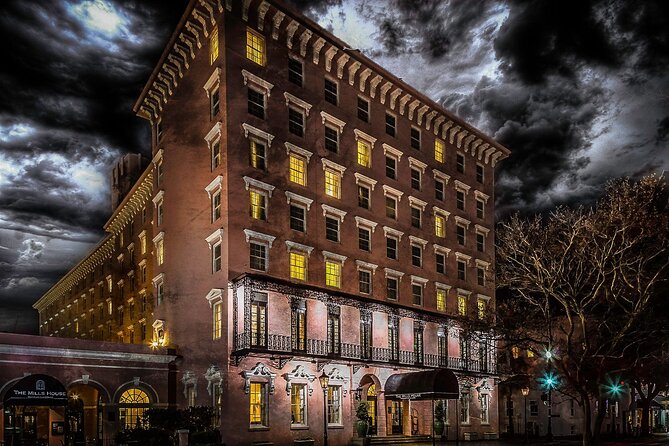 Charleston’s Spirits & Spirits Haunted Pub Crawl - The Old Exchange and Provost Dungeon