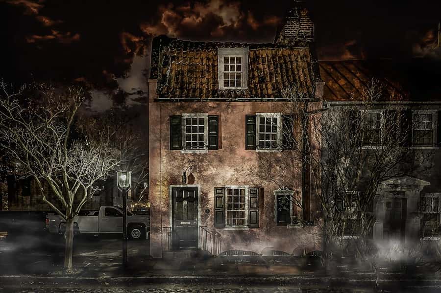 Charleston: Spirits & Spirits Haunted Pub Crawl - Walking, weather, and comfort